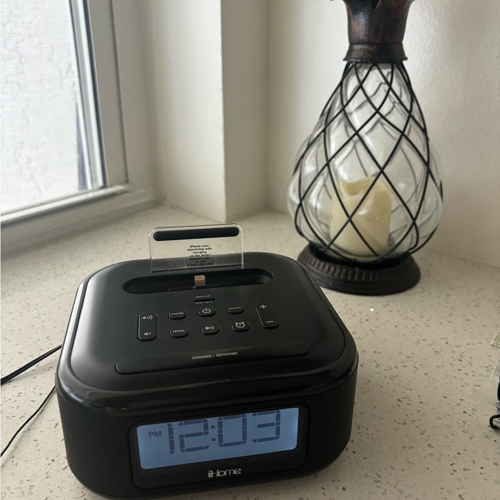 iHome Alarm Clock Radio